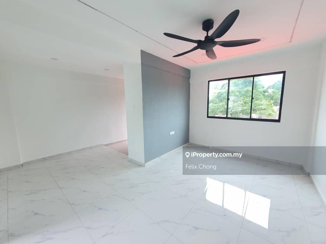 Rumah Pangsa untuk Dijual di Taman Molek oleh Felix Chong - iProperty.com.my