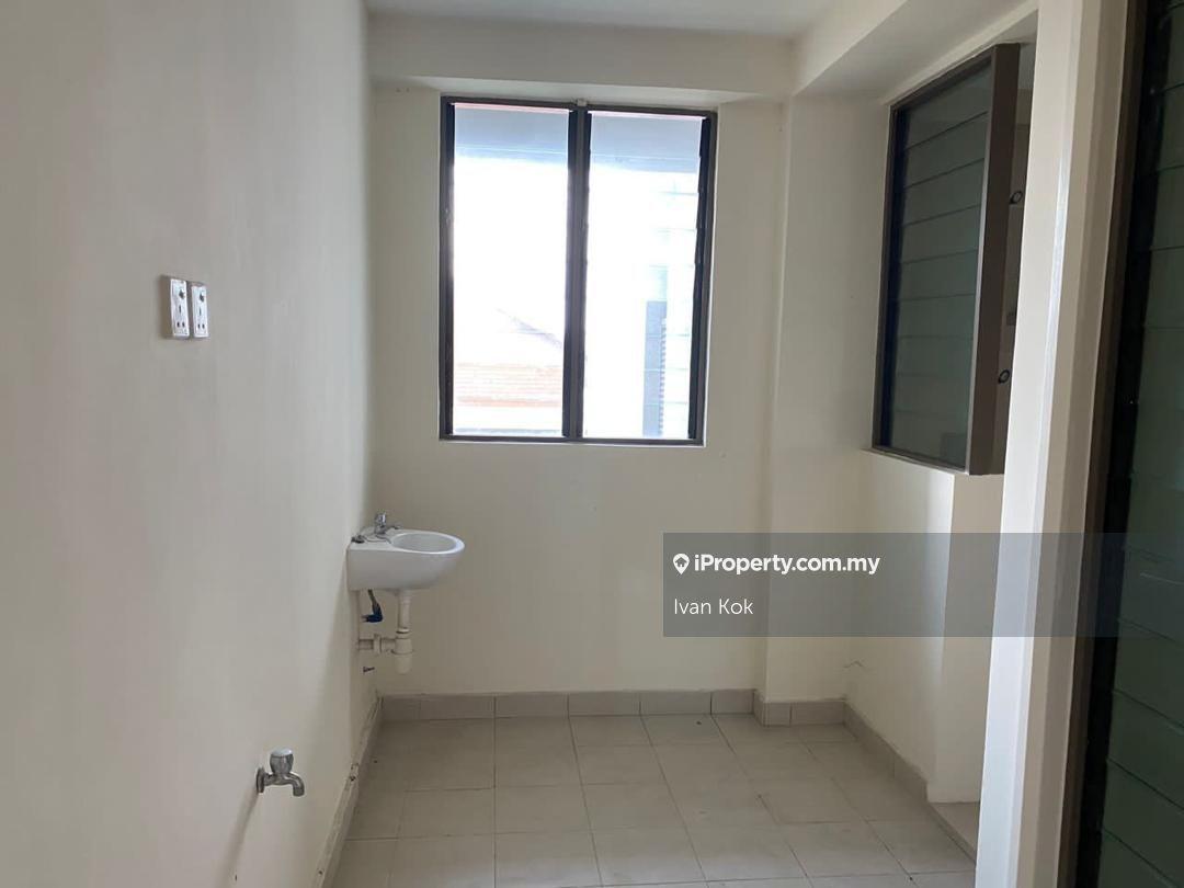 Kondominium untuk Dijual di Ara Hill Condominium oleh Ivan Kok - iProperty.com.my