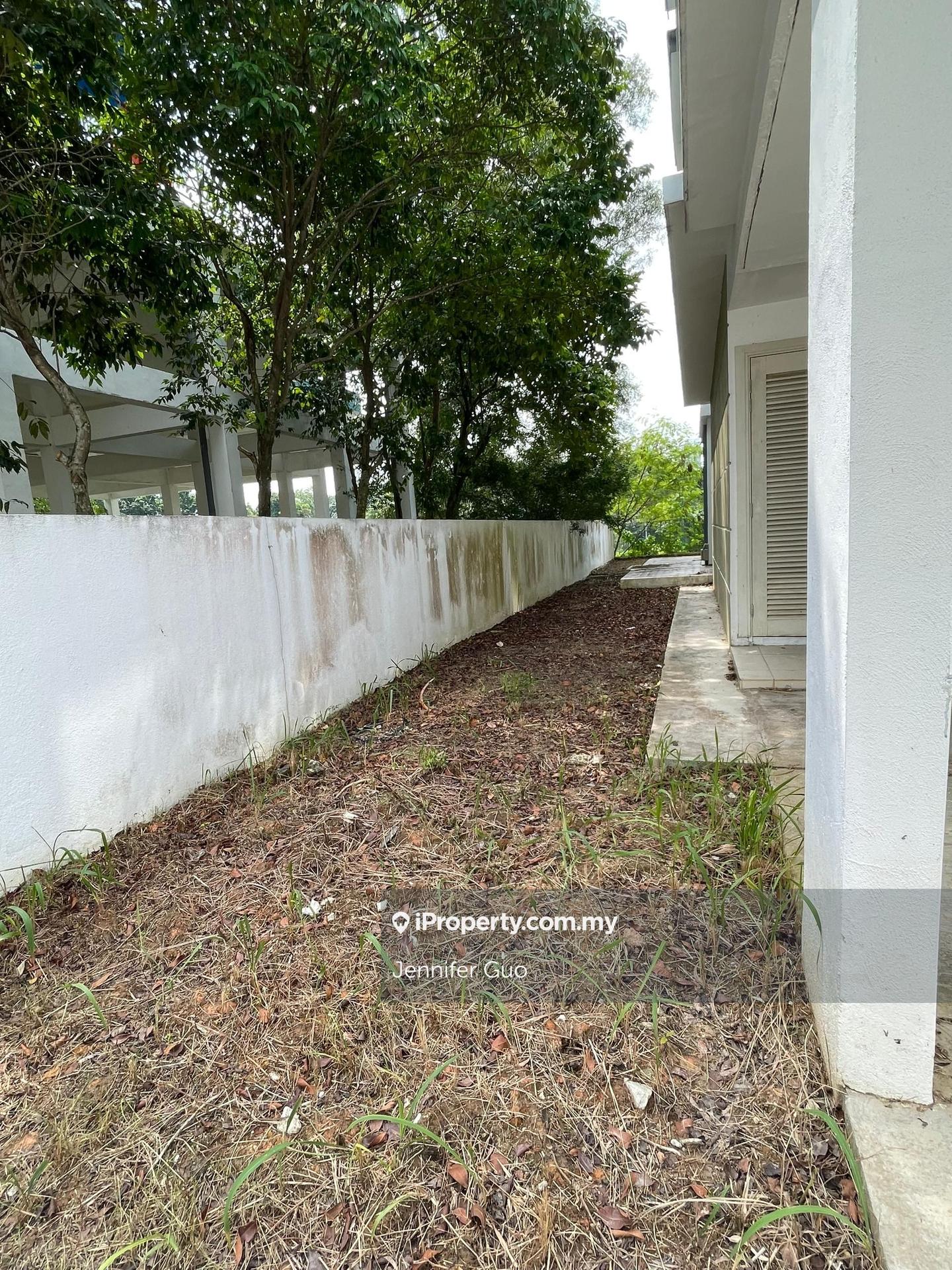 Rumah Berangkai 3 Tingkat untuk Dijual di Cristal Serin Villa, Cristal Serin Residence, Cyberjaya oleh Jennifer Guo - iProperty.com.my