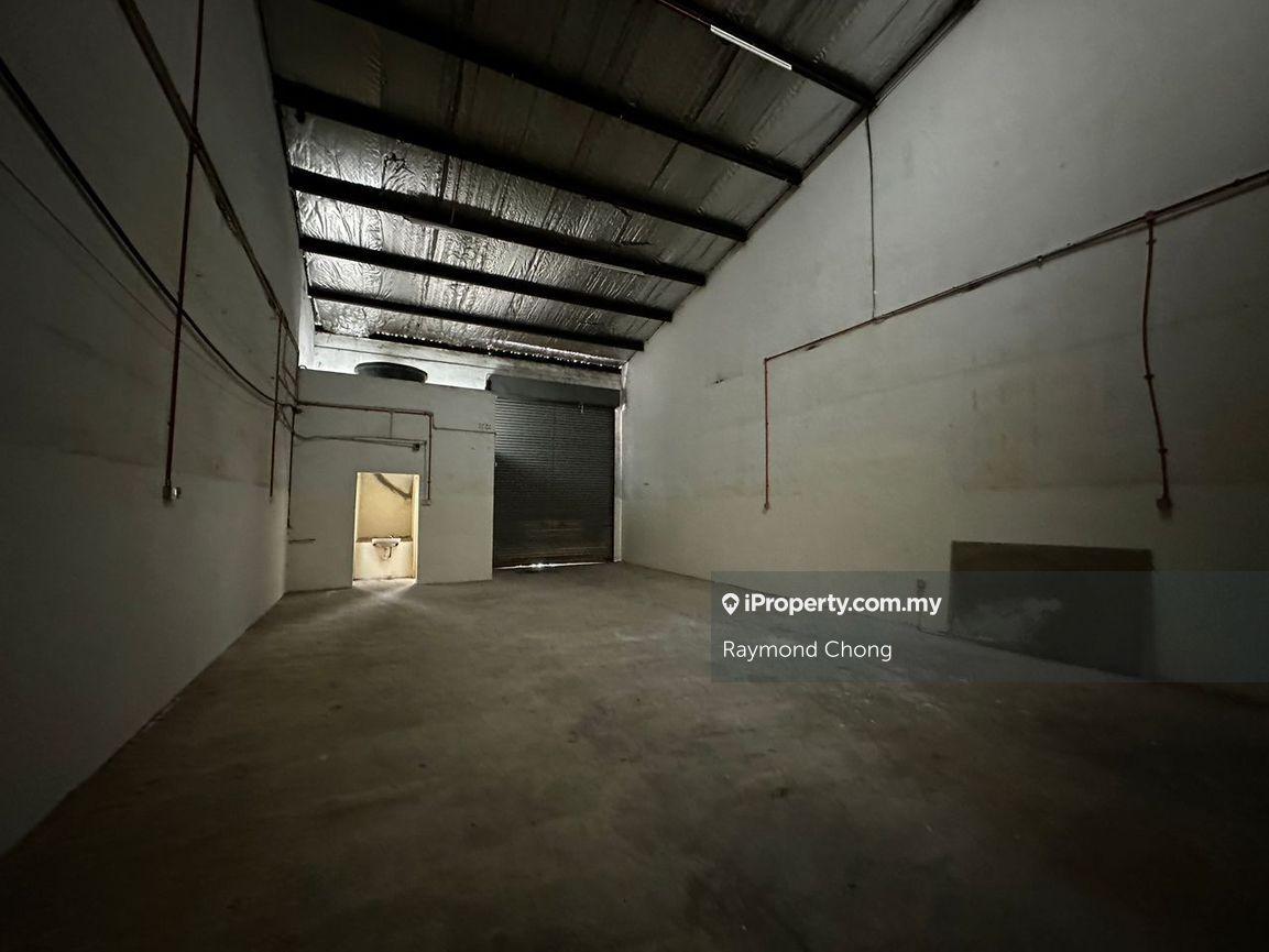 Kilang Teres untuk Disewa di Taman Perindustrian Puchong, Puchong oleh Raymond Chong - iProperty.com.my