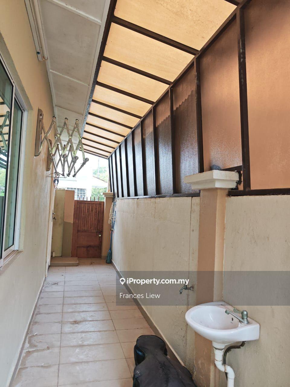 Rumah Berangkai 2 Tingkat untuk Dijual di Taman Puncak Jalil, Seri Kembangan oleh Frances Liew - iProperty.com.my