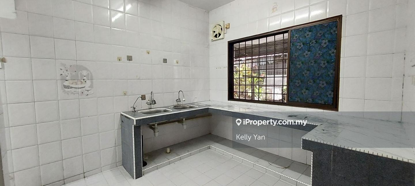 Townhouse for Sale in Pandan Indah, Ampang by Kelly Yan Kai Lit - iProperty.com.my