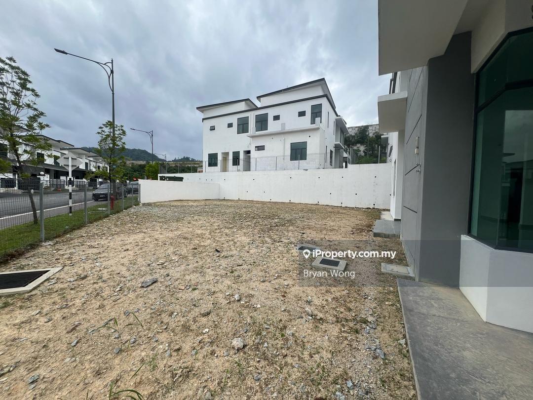 Rumah Berkembar untuk Dijual di Puncak Saujana Heights, Kajang oleh Bryan Wong - iProperty.com.my