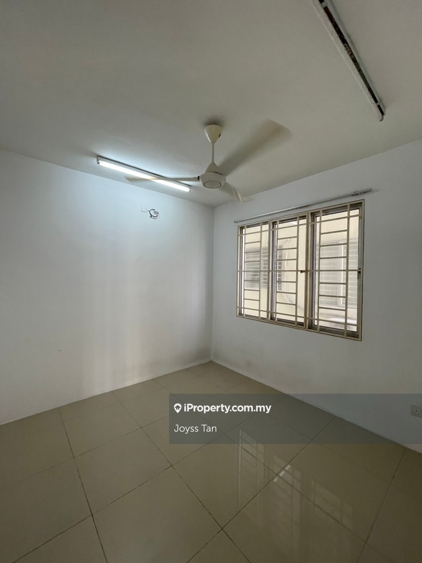 Condominium for Sale in Platinum Lake PV 15 by Joyss Tan - iProperty.com.my