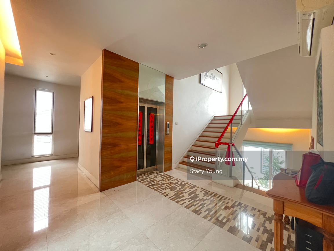 Bungalow House for Sale in Cheras Taman Bukit Segar, Cheras by Stacy Young - iProperty.com.my