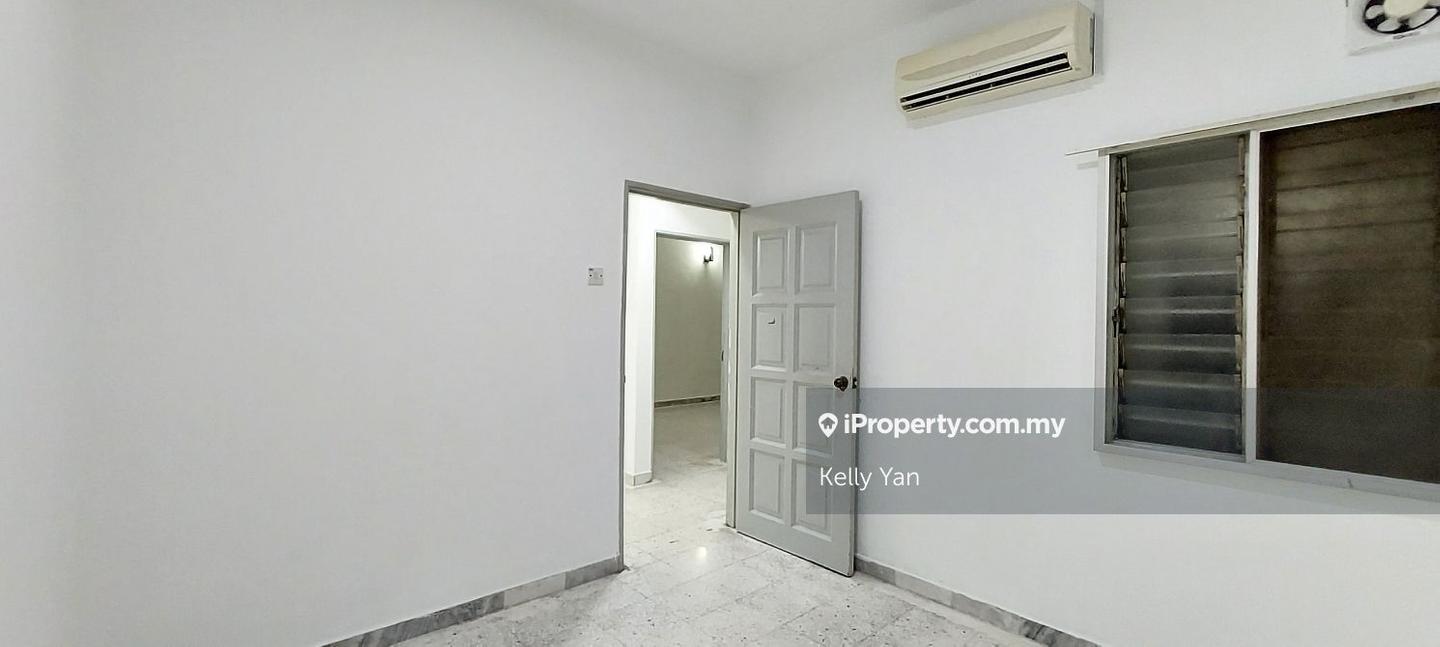 Townhouse for Sale in Pandan Indah, Ampang by Kelly Yan Kai Lit - iProperty.com.my