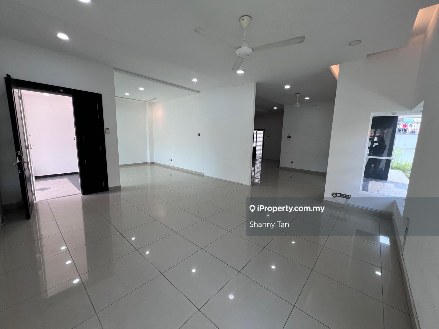 Rumah Berkembar untuk Dijual di Wira Heights, Bandar Sungai Long, Bandar Sungai Long oleh Shanny Tan - iProperty.com.my