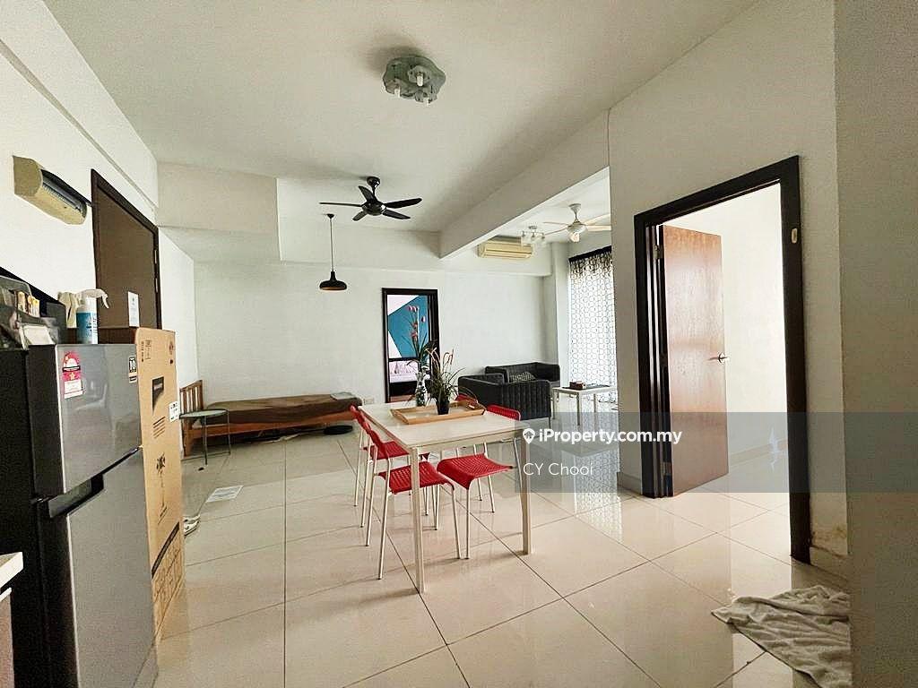 Residensi Servis untuk Dijual di Regalia Residence oleh CY Chooi - iProperty.com.my
