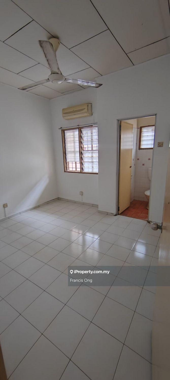 Rumah Berangkai 2 Tingkat untuk Dijual di Taman Bukit Mewah, Kajang oleh Francis Ong - iProperty.com.my