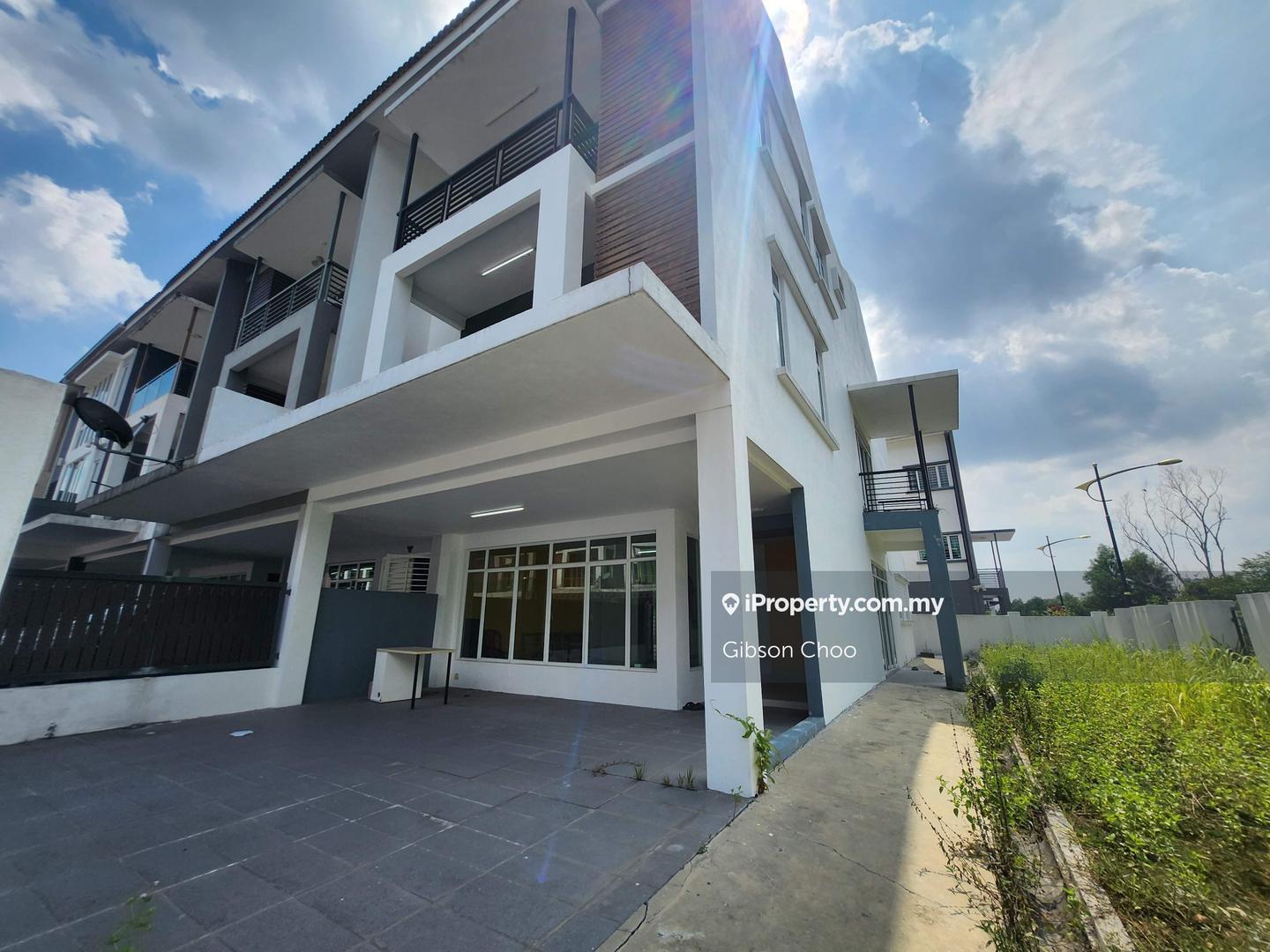 3-storey Terraced House for Sale in surian tropika homes, k, bukit suria, kajang, Cheras by Gibson Choo - iProperty.com.my