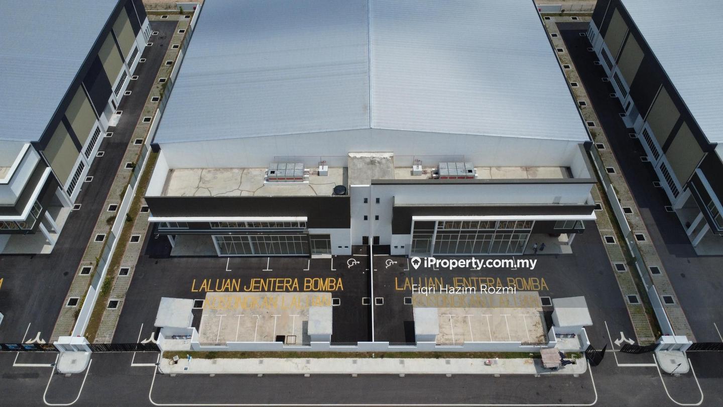 Warehouse for Rent in Taman Industri Alam Jaya, Puncak Alam by Fiqri Hazim Rozmi - iProperty.com.my
