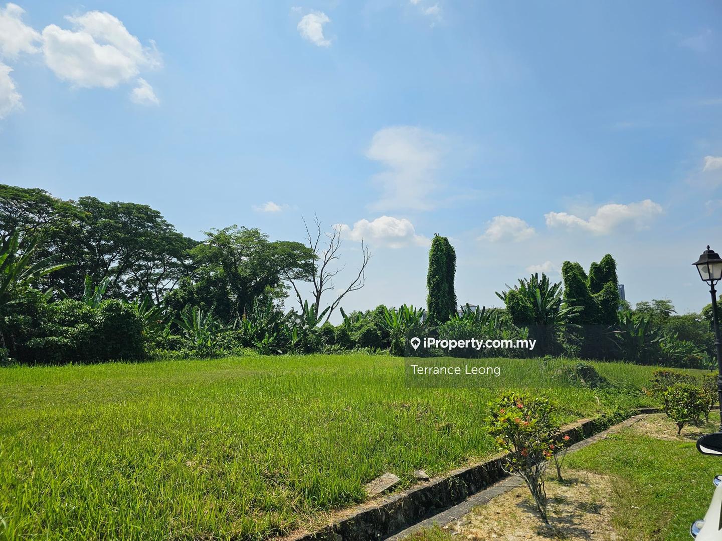 Banglo Tanah untuk Dijual di Corner The Mines wellness city seri kembangan, Seri Kembangan oleh Terrance Leong - iProperty.com.my