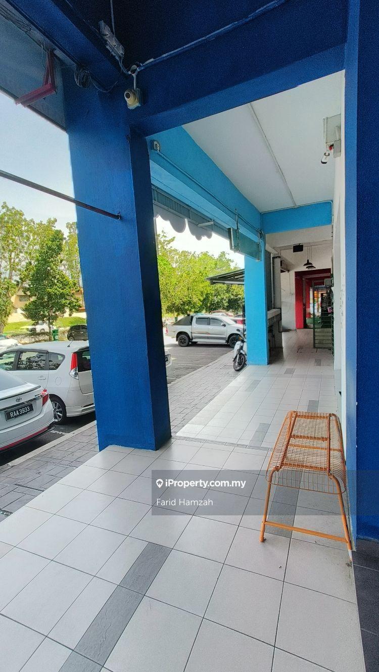 Kedai-Pejabat untuk Dijual di Bandar Seri Putra, Bangi oleh Farid Hamzah - iProperty.com.my