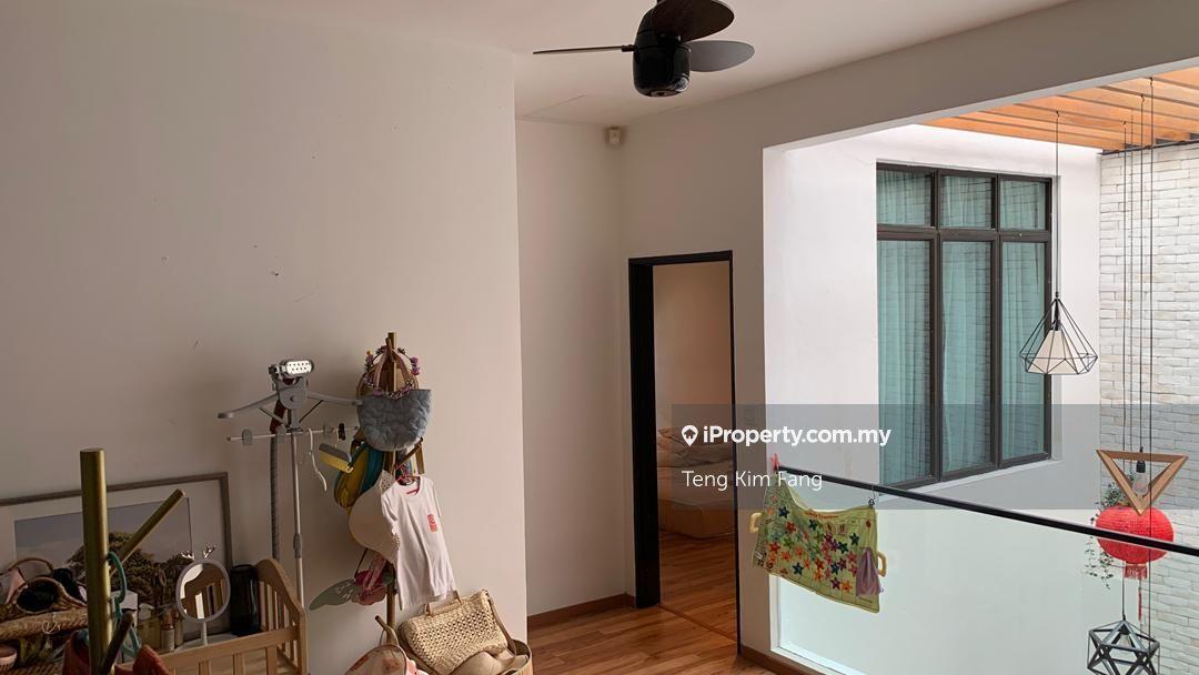 3-storey Terraced House for Sale in Kinrara Residence, Puchong by Teng Kim Fang - iProperty.com.my