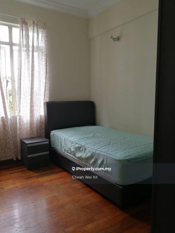 Condominium for Rent in Bungaraya Condominium by Cheah Wei Kit - iProperty.com.my