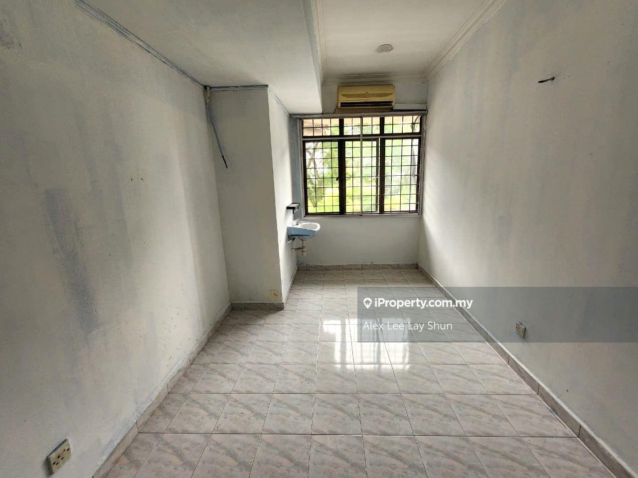 Rumah Berangkai 2 Tingkat untuk Dijual di SS4, Petaling Jaya oleh Alex Lee Lay Shun - iProperty.com.my