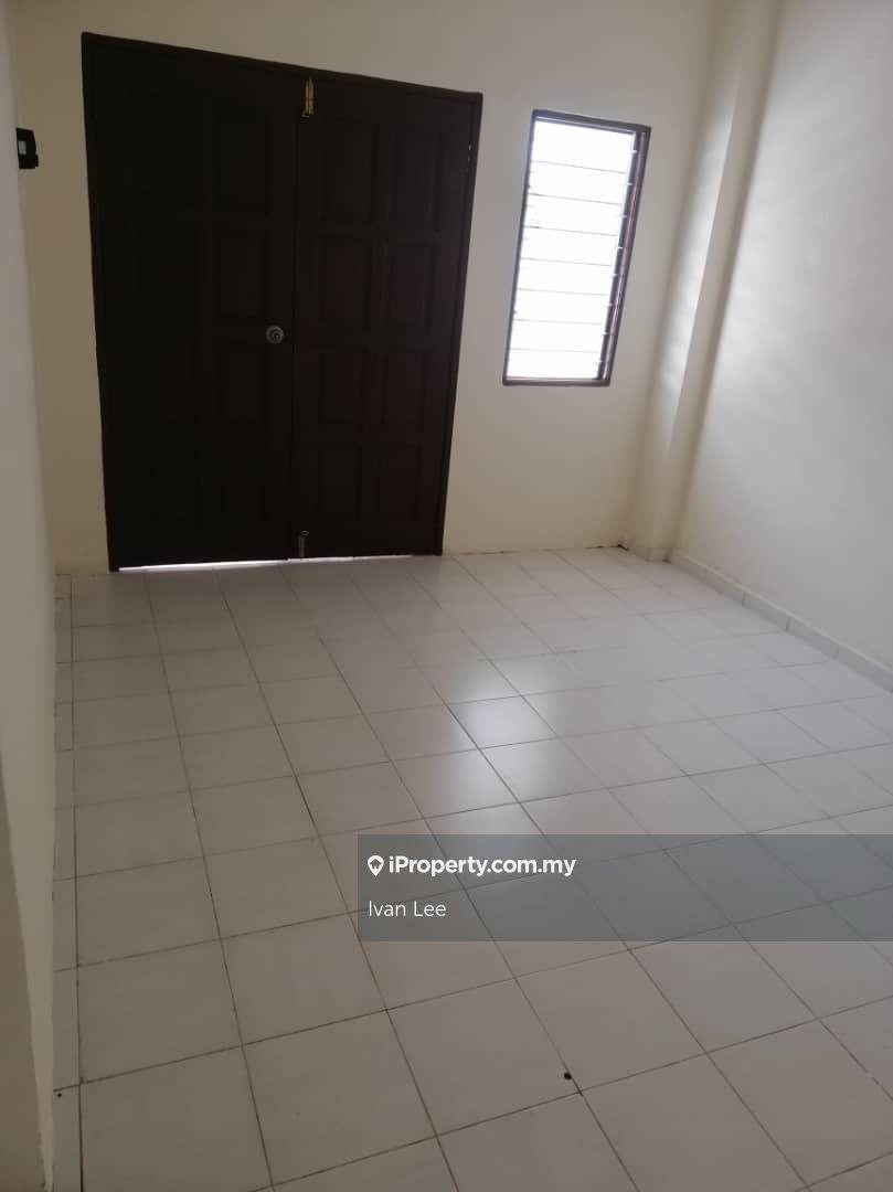 Semi-Detached House for Rent in Seksyen 8, Petaling Jaya by Ivan Lee - iProperty.com.my