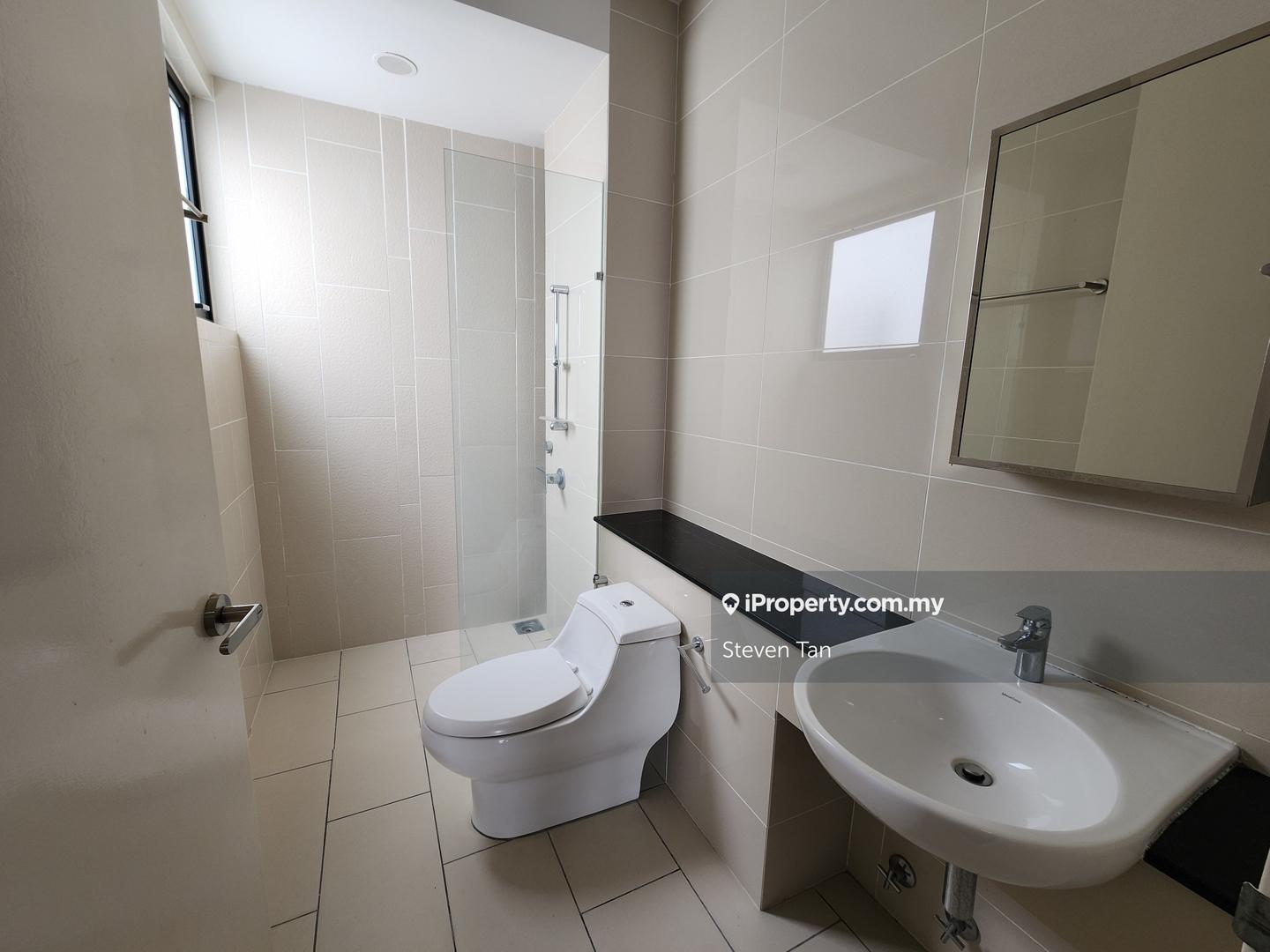 Rumah Berangkai 3 Tingkat untuk Dijual di 16 Sierra, Puchong oleh Steven Tan - iProperty.com.my