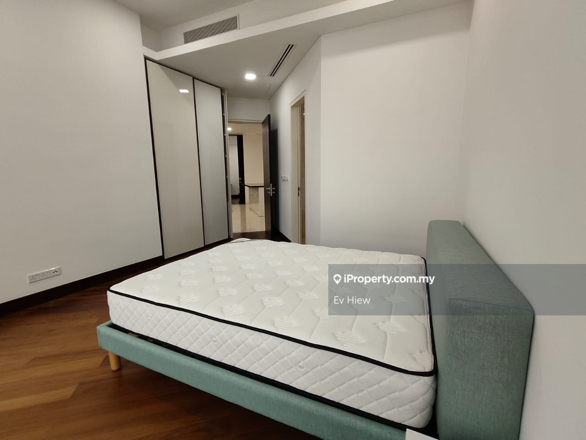 Service Residence for Rent in Banyan Tree Signatures by Ev Hiew - iProperty.com.my