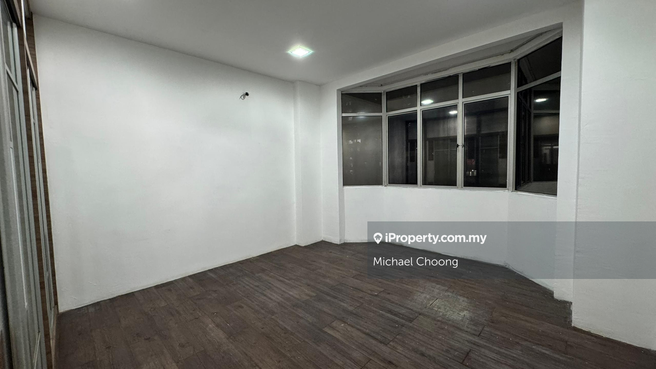 Kondominium untuk Dijual di Bukit OUG Condominiums oleh Michael Choong - iProperty.com.my