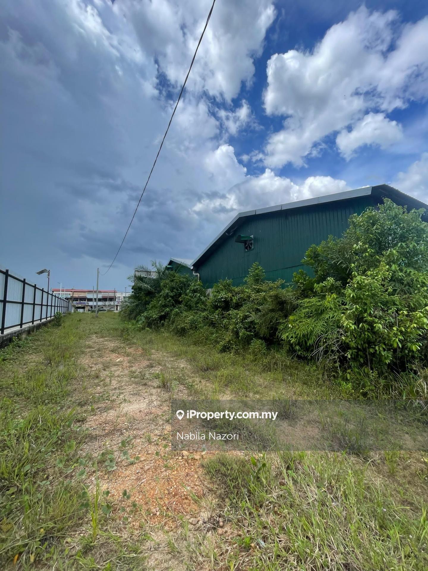 Gudang untuk Dijual di Tanah Merah, Kelantan oleh Nabila Nazori - iProperty.com.my