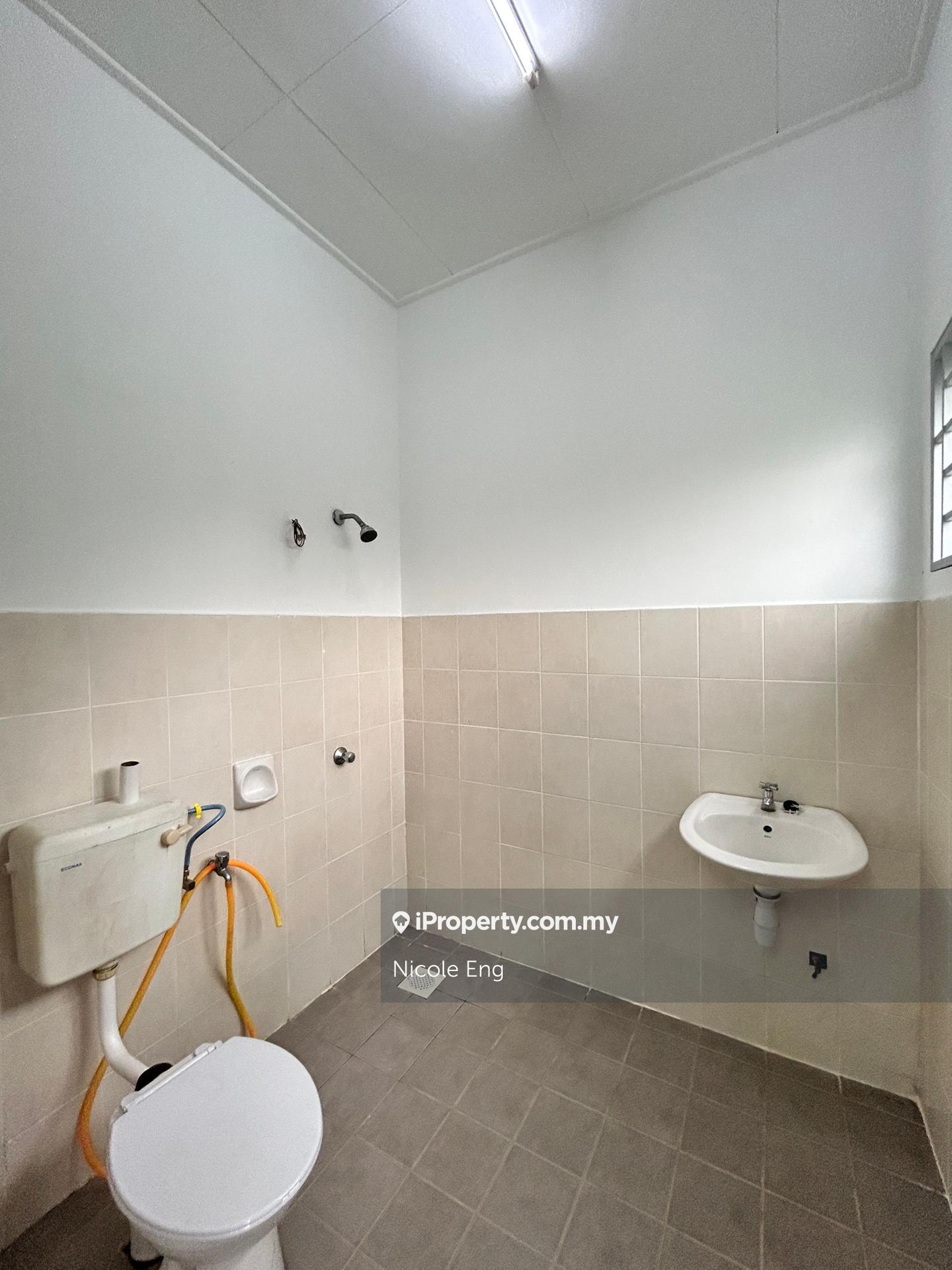 Apartment for Sale in Danau Seri by Nicole Eng - iProperty.com.my