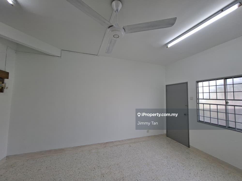 Pangsapuri untuk Dijual di Lily & Rose oleh Jimmy Tan - iProperty.com.my