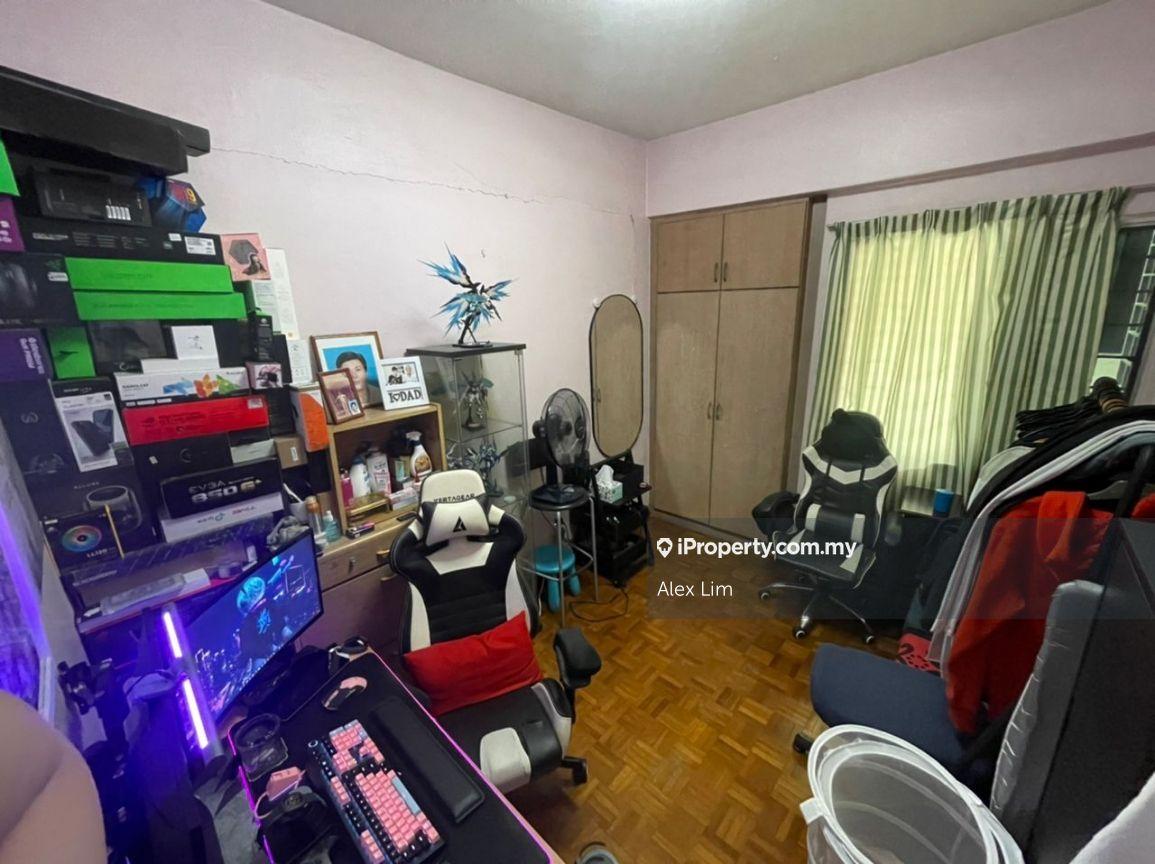 Kondominium untuk Dijual di Petaling Indah Condominiums oleh Alex Lim - iProperty.com.my