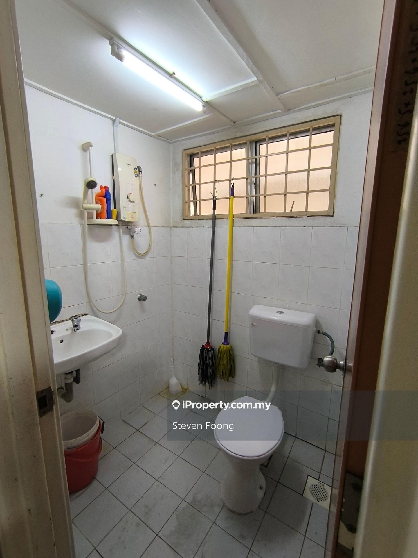 Apartment for Sale in Vista Prima by Steven Foong - iProperty.com.my