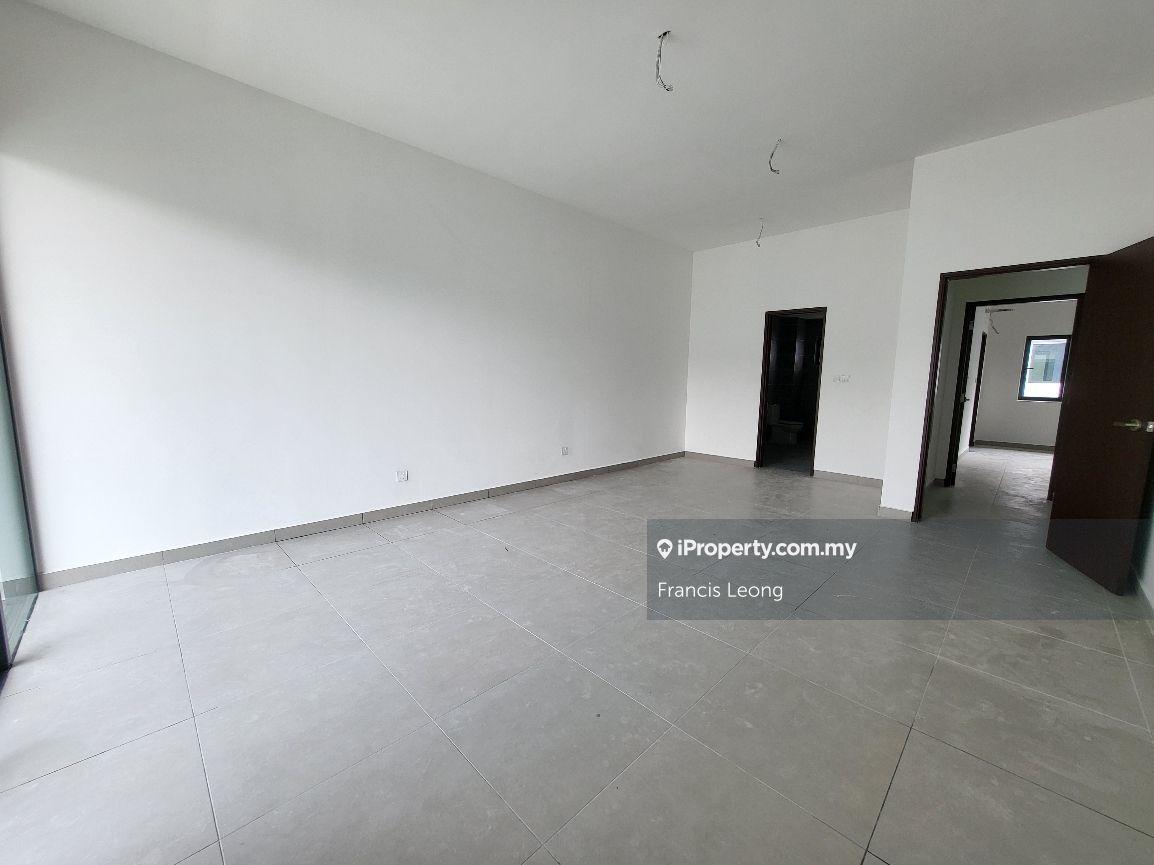 Rumah Berangkai 3 Tingkat untuk Dijual di Batu 9, Cheras oleh Francis Leong - iProperty.com.my