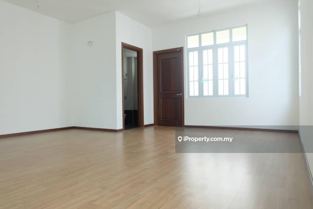 Bungalow House for Sale in 3 storey luxury Bungalow @Kota Syah Bandar, Melaka City by Jaffe Then - iProperty.com.my