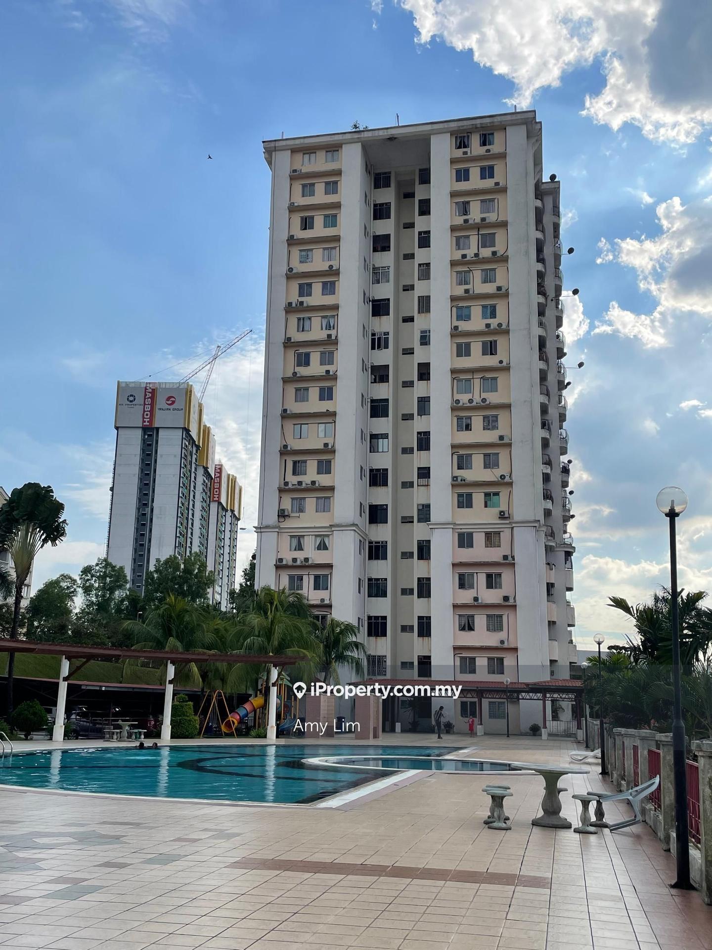Kondominium untuk Dijual di Casa Puteri Condominium oleh Amy Lim - iProperty.com.my