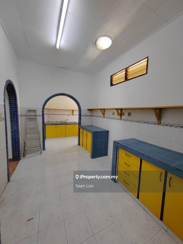 Rumah Berangkai 1 Tingkat untuk Dijual di Bandar Tun Hussein Onn, Cheras oleh Sean Loo - iProperty.com.my