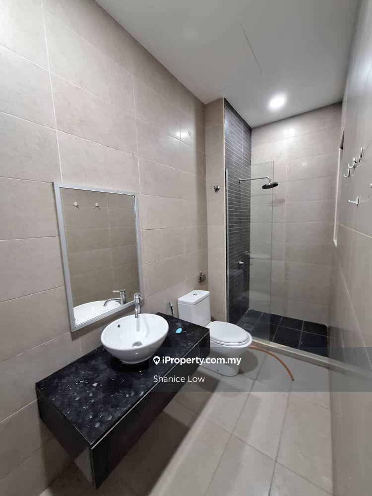 Bungalow House for Sale in Bandar Puteri Puchong, Puchong by Shanice Low - iProperty.com.my