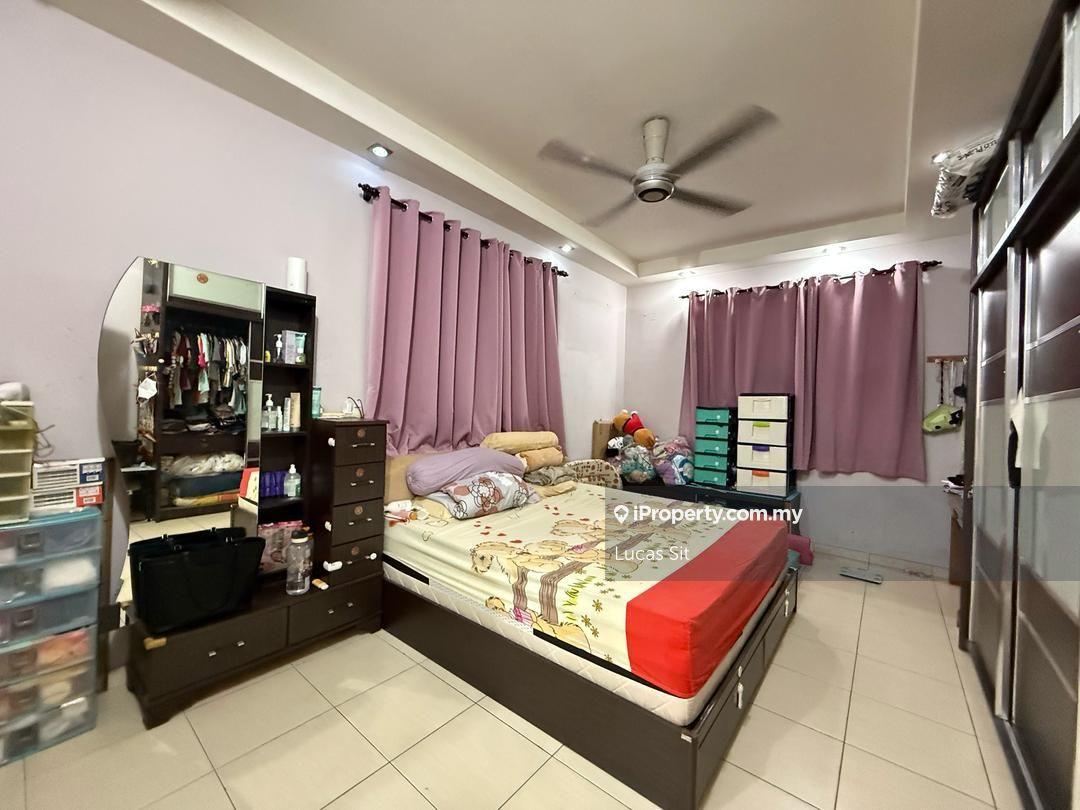 Condominium for Sale in Platinum Lake PV 10 by Lucas Sit - iProperty.com.my