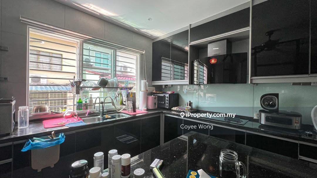 Rumah Berangkai 2 Tingkat untuk Dijual di Sd 8, 2sty house, 22x75, Bandar Sri Damansara, Bandar Sri Damansara oleh Coyee Wong - iProperty.com.my