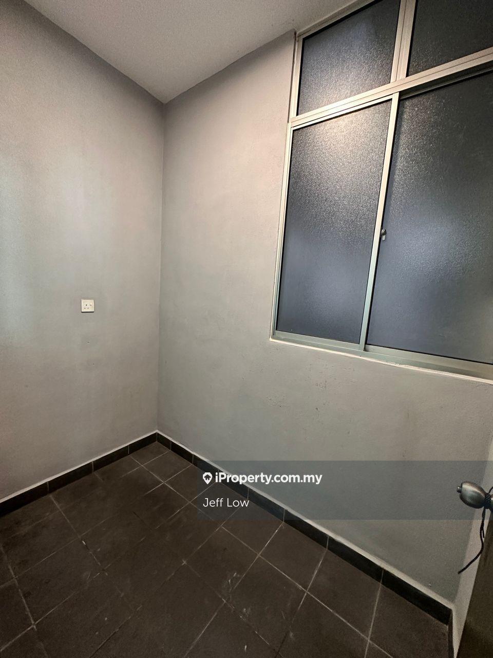 Condominium for Sale in The Henge by Jeff Low - iProperty.com.my