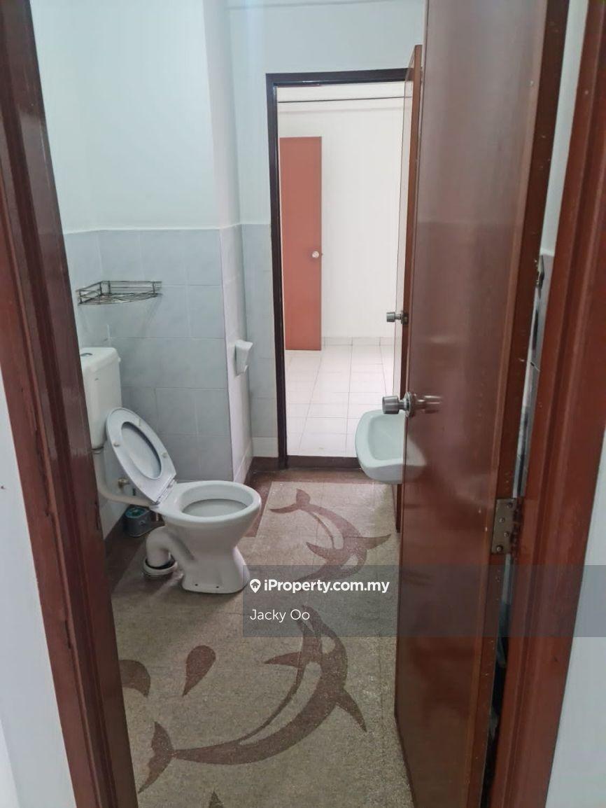Pangsapuri untuk Dijual di Pangsapuri Persiaran Tanjung oleh Jacky Oo - iProperty.com.my