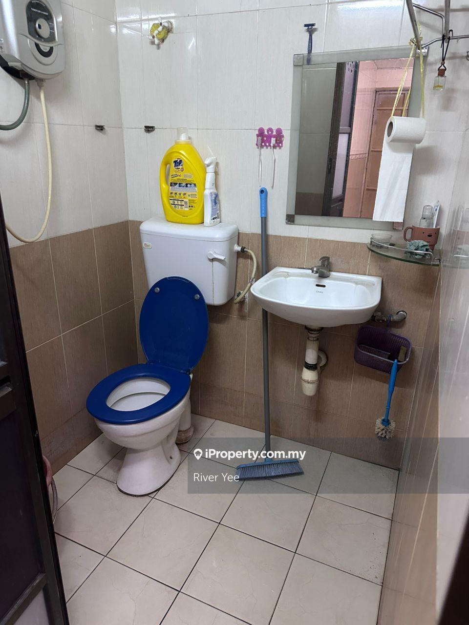 Rumah Berangkai 2 Tingkat untuk Dijual di Taman Castlefield, Sri Petaling oleh River Yee - iProperty.com.my