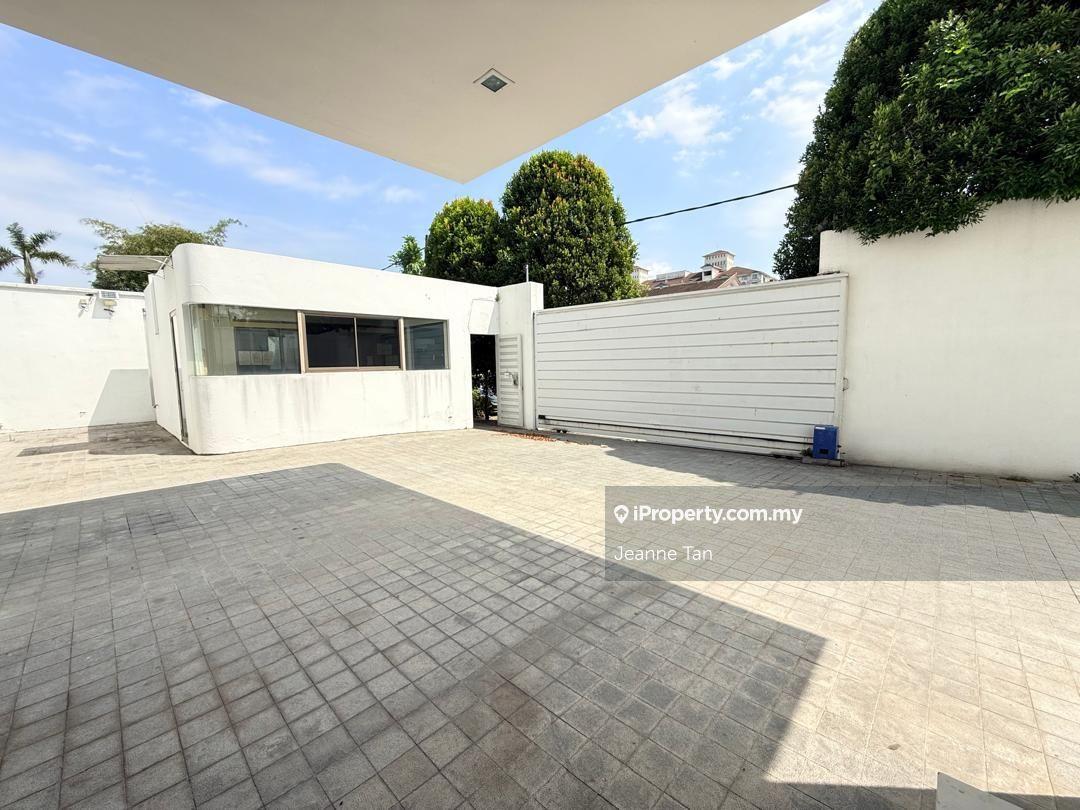 Bungalow House for Sale in Ampang Hilir, Ampang by Jeanne Tan - iProperty.com.my