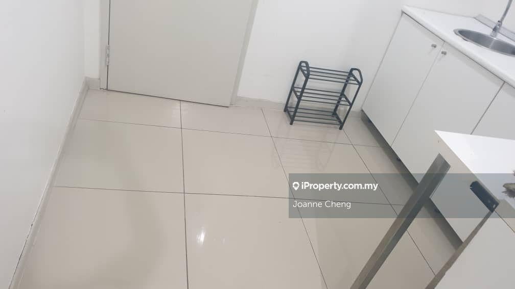 Service Residence for Rent in Centrestage Designer Suite by Joanne Cheng - iProperty.com.my