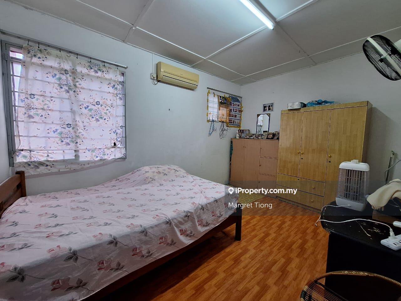 Rumah Berangkai 2 Tingkat untuk Dijual di Air Putih, Kuantan oleh Margret Tiong - iProperty.com.my