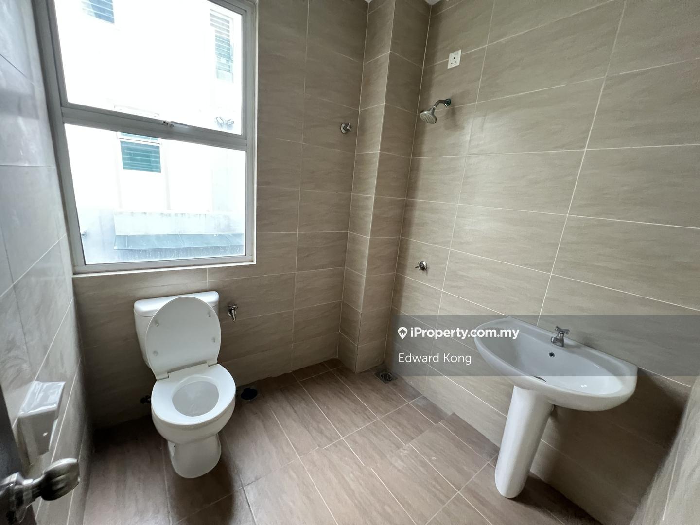 Rumah Bandar untuk Dijual di Saujana Rawang, Rawang oleh Edward Kong - iProperty.com.my