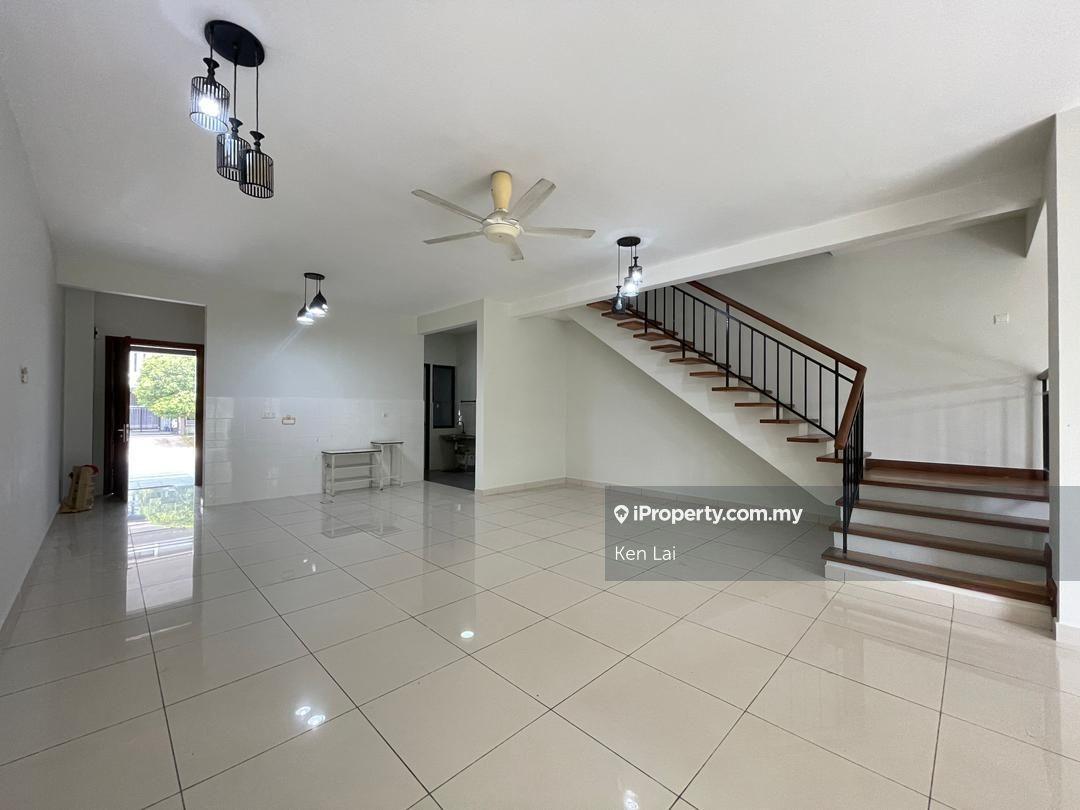 Rumah Berangkai 2 Tingkat untuk Dijual di Denai Alam, Shah Alam oleh Ken Lai - iProperty.com.my