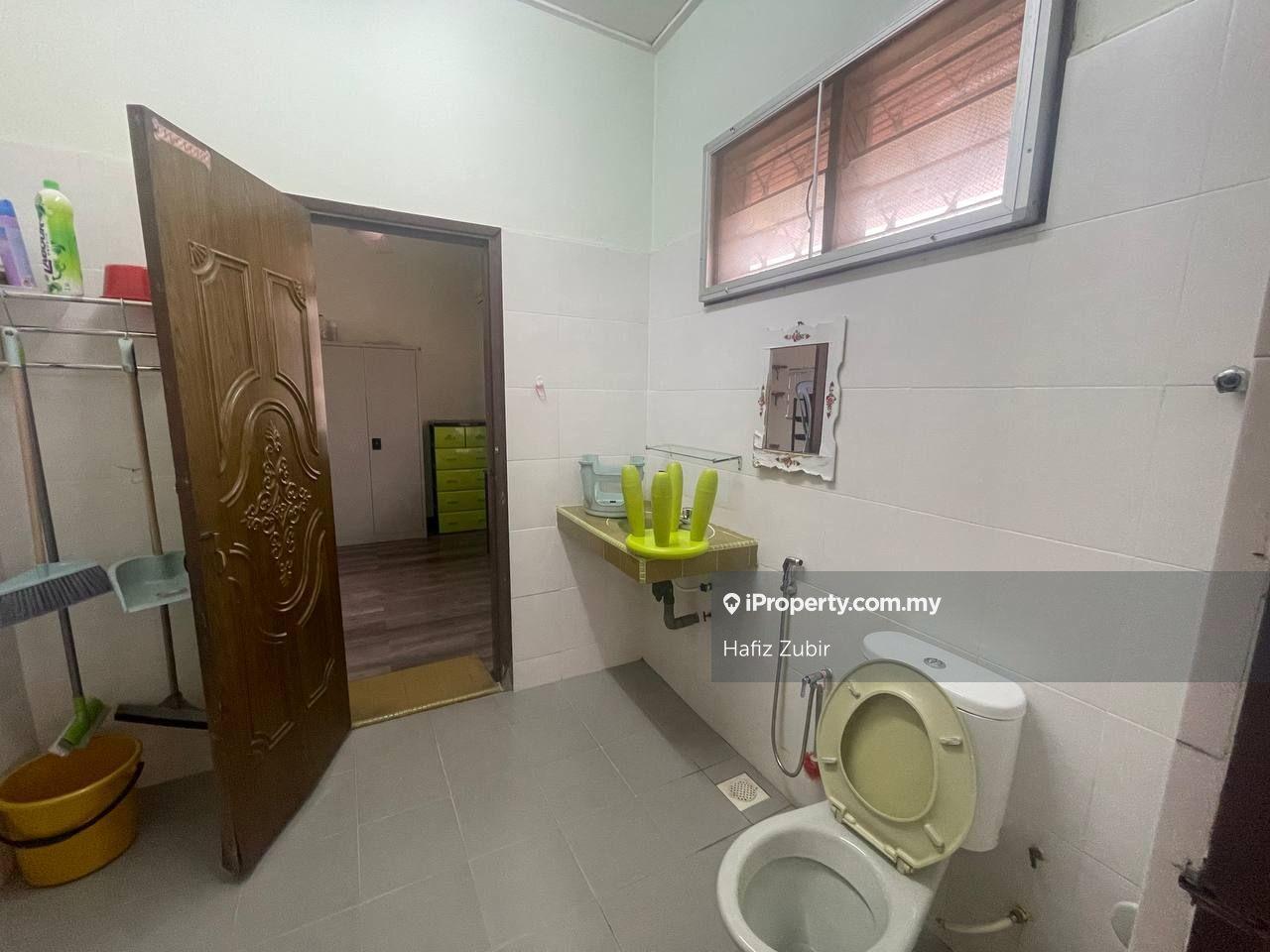 Banglo untuk Dijual di Kelana Jaya, Petaling Jaya oleh Hafiz Zubir - iProperty.com.my