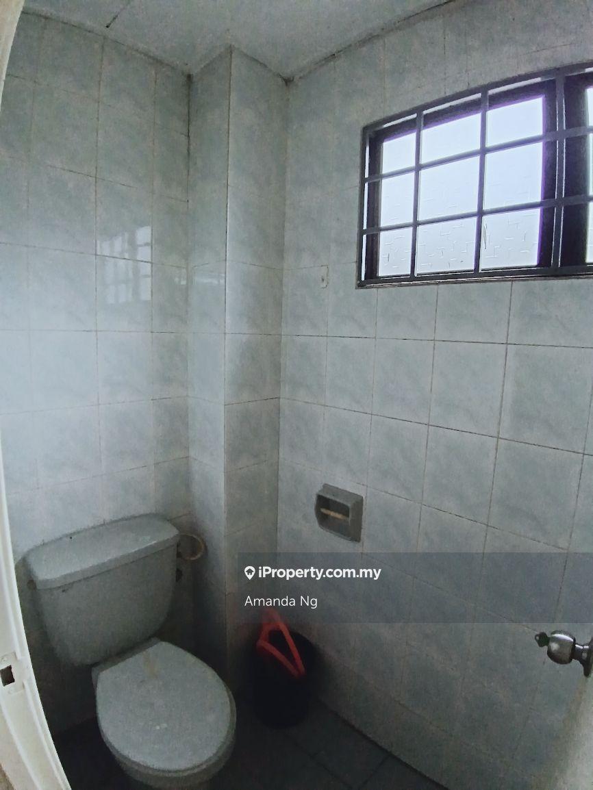 Rumah Berangkai 2 Tingkat untuk Disewa di Bandar Utama BU11, Bandar Utama oleh Amanda Ng - iProperty.com.my