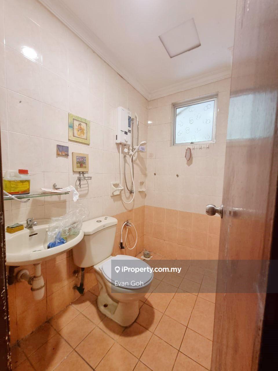 Rumah Berkembar untuk Dijual di Bandar Bukit Puchong 2, Puchong oleh Evan Goh - iProperty.com.my