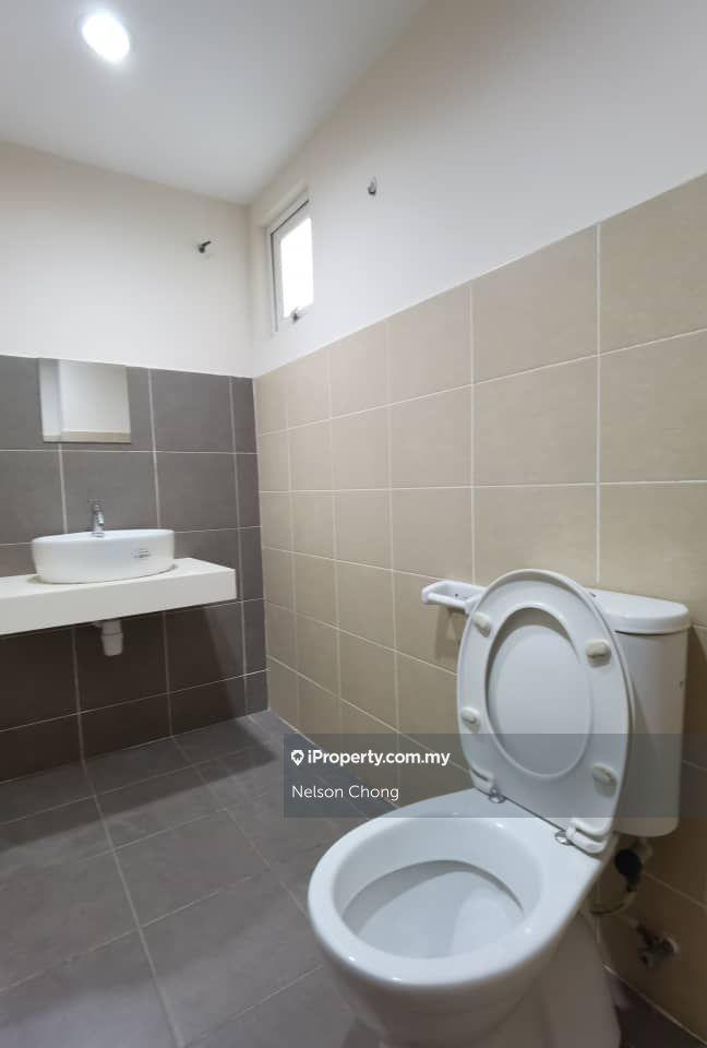 Kondominium untuk Dijual di First Residence (Residensi Unggul) oleh Nelson Chong - iProperty.com.my