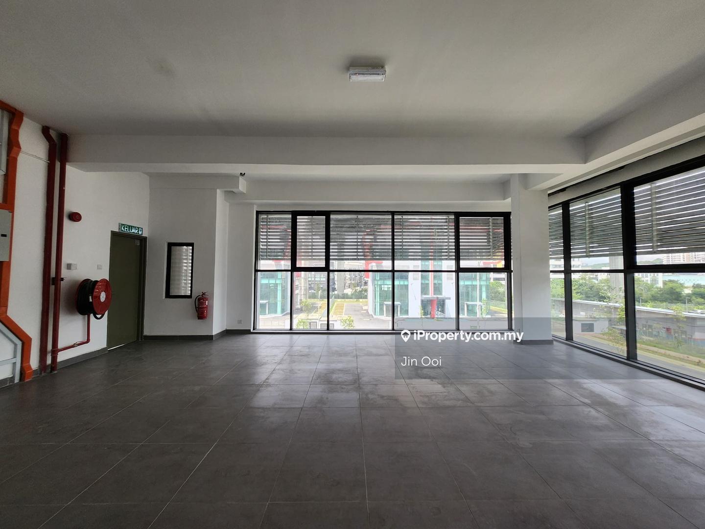 Semi-D Kilang untuk Dijual di Kota Damansara, Selangor oleh Jin Ooi - iProperty.com.my