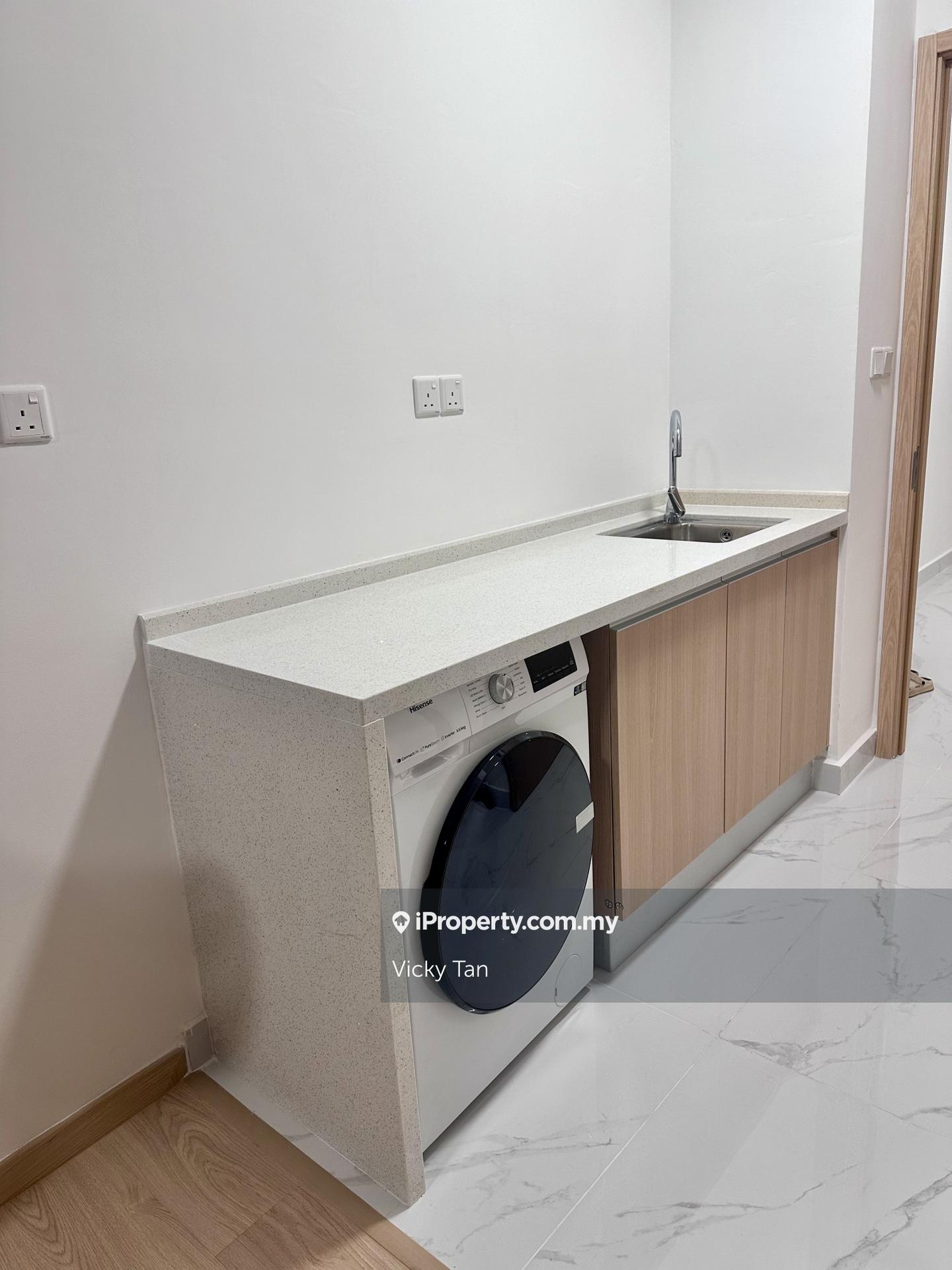 Residensi Servis untuk Disewa di Aradia Residence @ Lake City KL North oleh Vicky Tan - iProperty.com.my